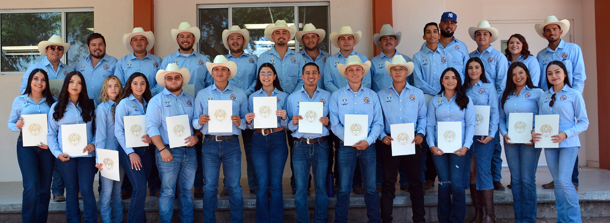 Clausuran el primer Diplomado en Reproducción y Mejoramiento Genético Bovino