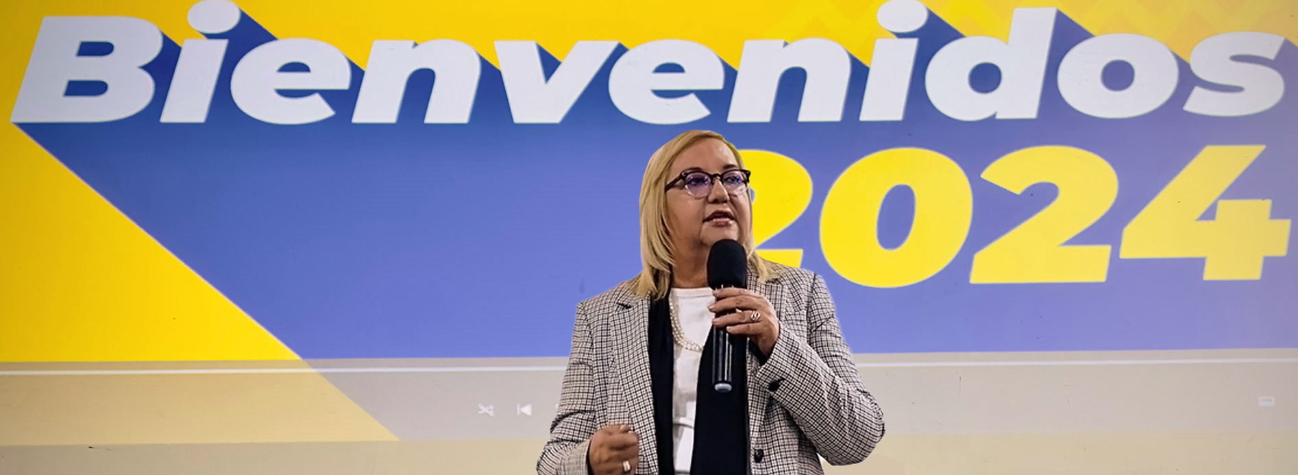 En 2024, abracemos con el corazón las metas de la institución: rectora