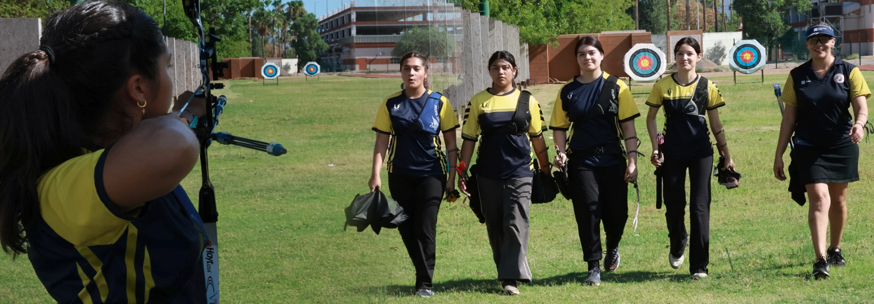 Medallas de Alejandra Valencia en Juegos Olímpicos atraen a practicar el tiro con arco